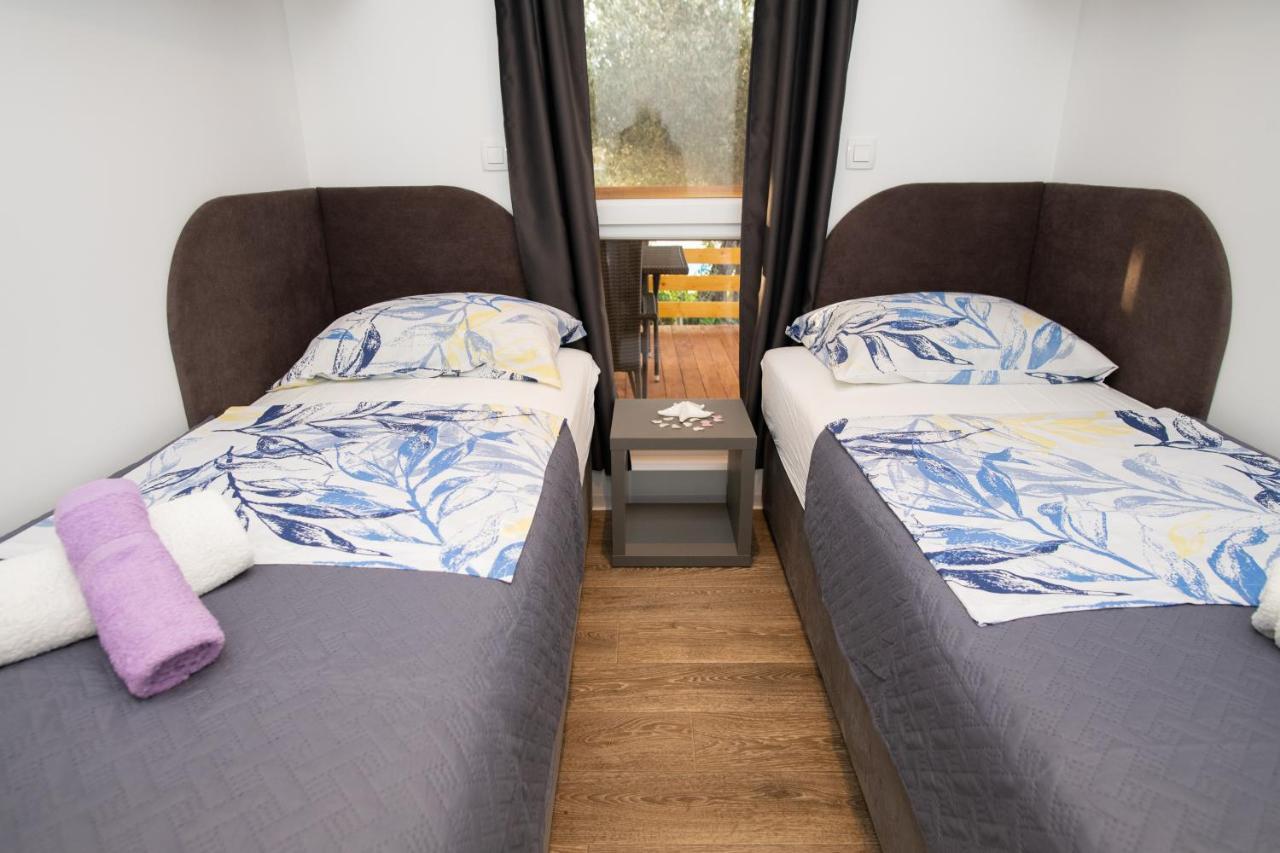 Authentic Camping Dalmatia Pirovac Εξωτερικό φωτογραφία