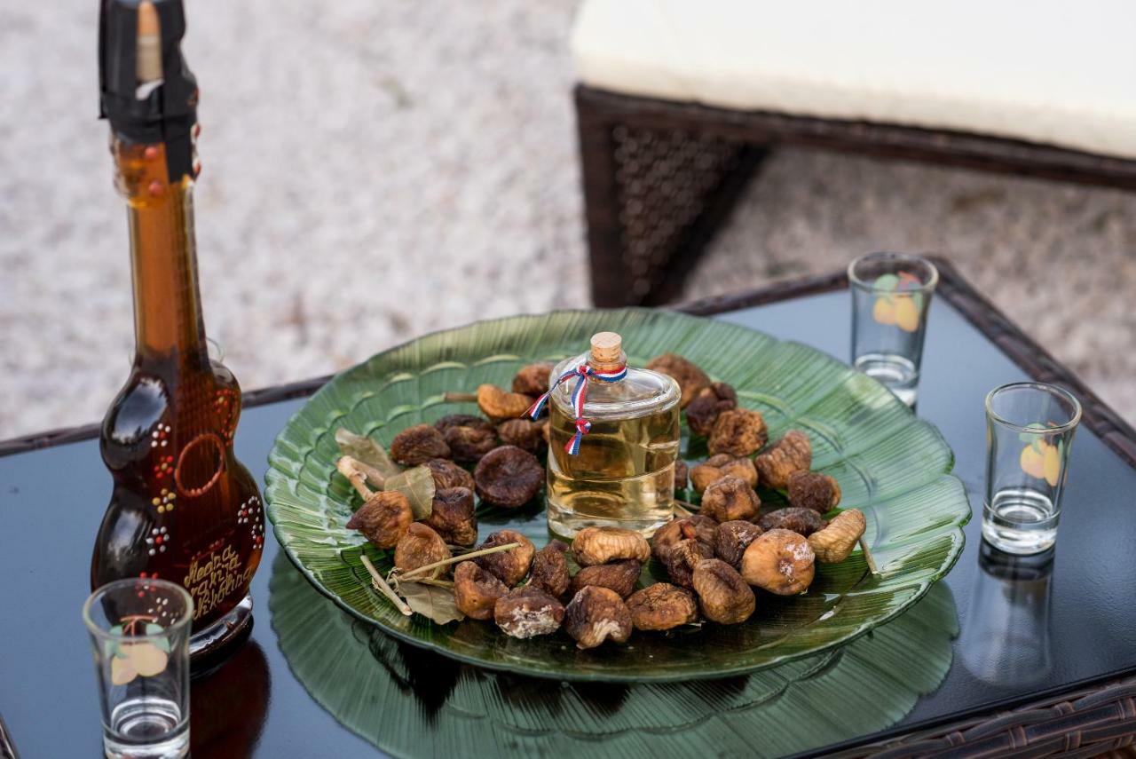 Authentic Camping Dalmatia Pirovac Εξωτερικό φωτογραφία