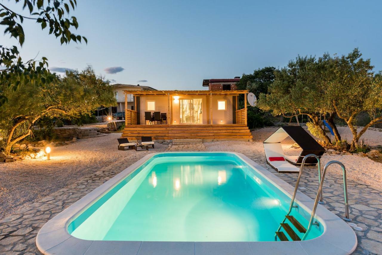 Authentic Camping Dalmatia Pirovac Εξωτερικό φωτογραφία
