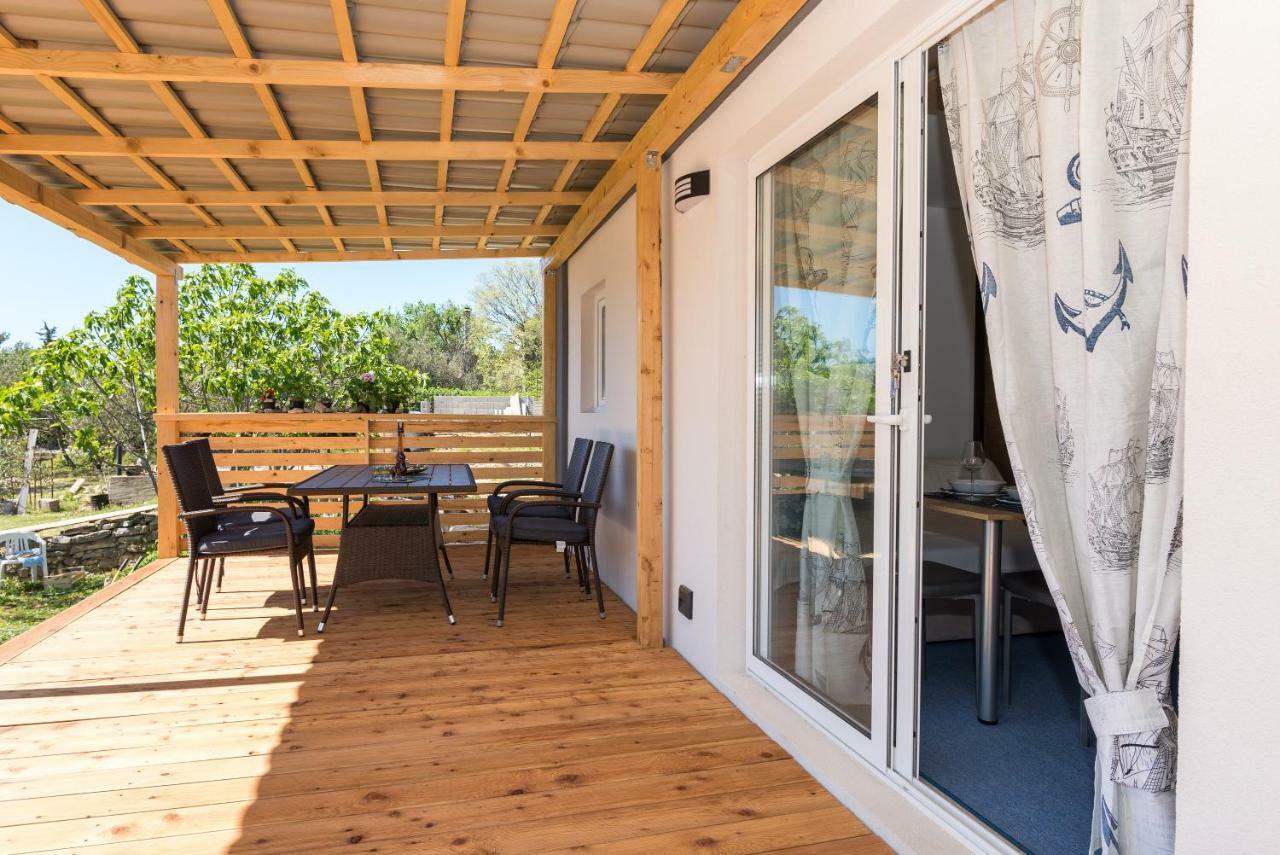 Authentic Camping Dalmatia Pirovac Εξωτερικό φωτογραφία